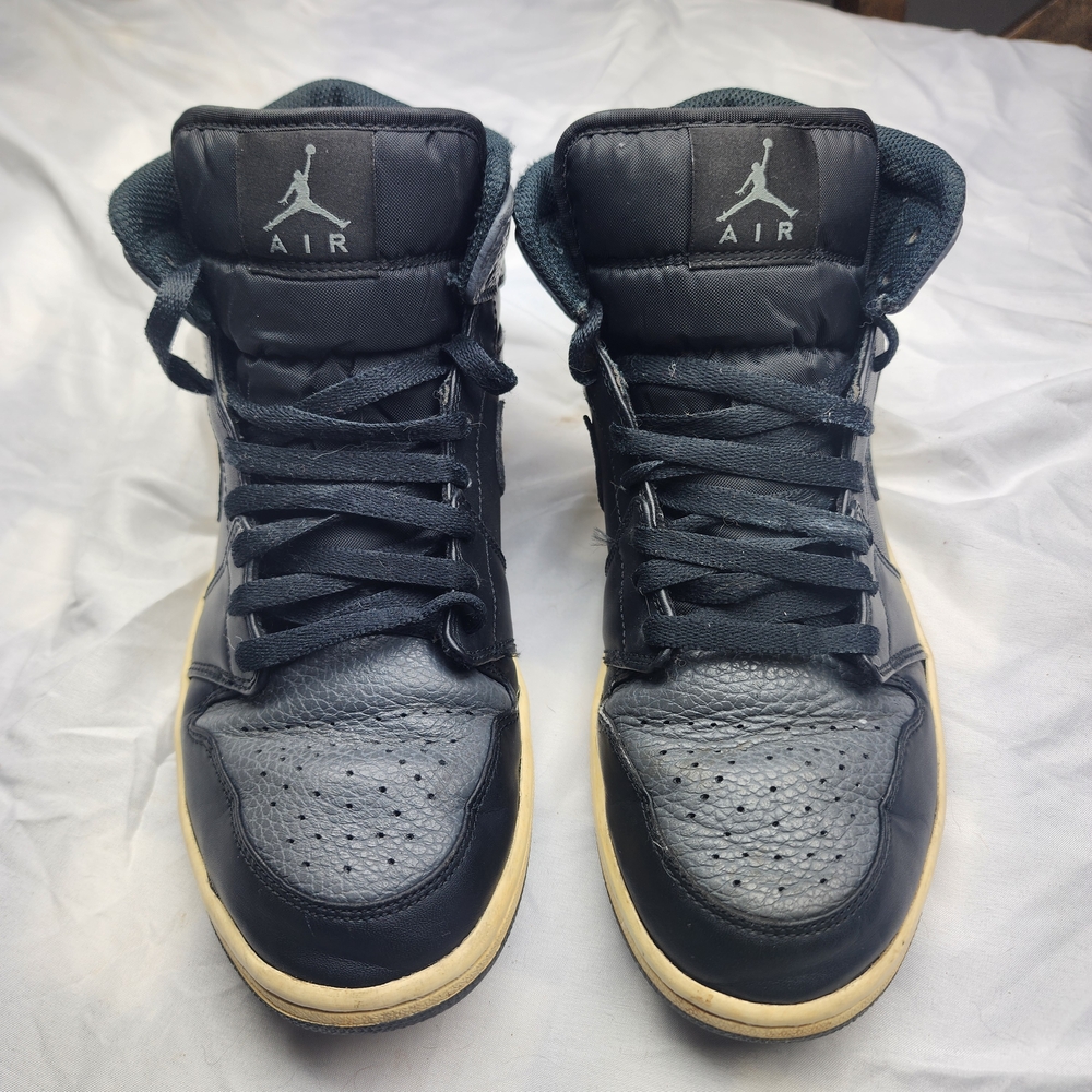 Nike Black and Gray High-Top Sneakers